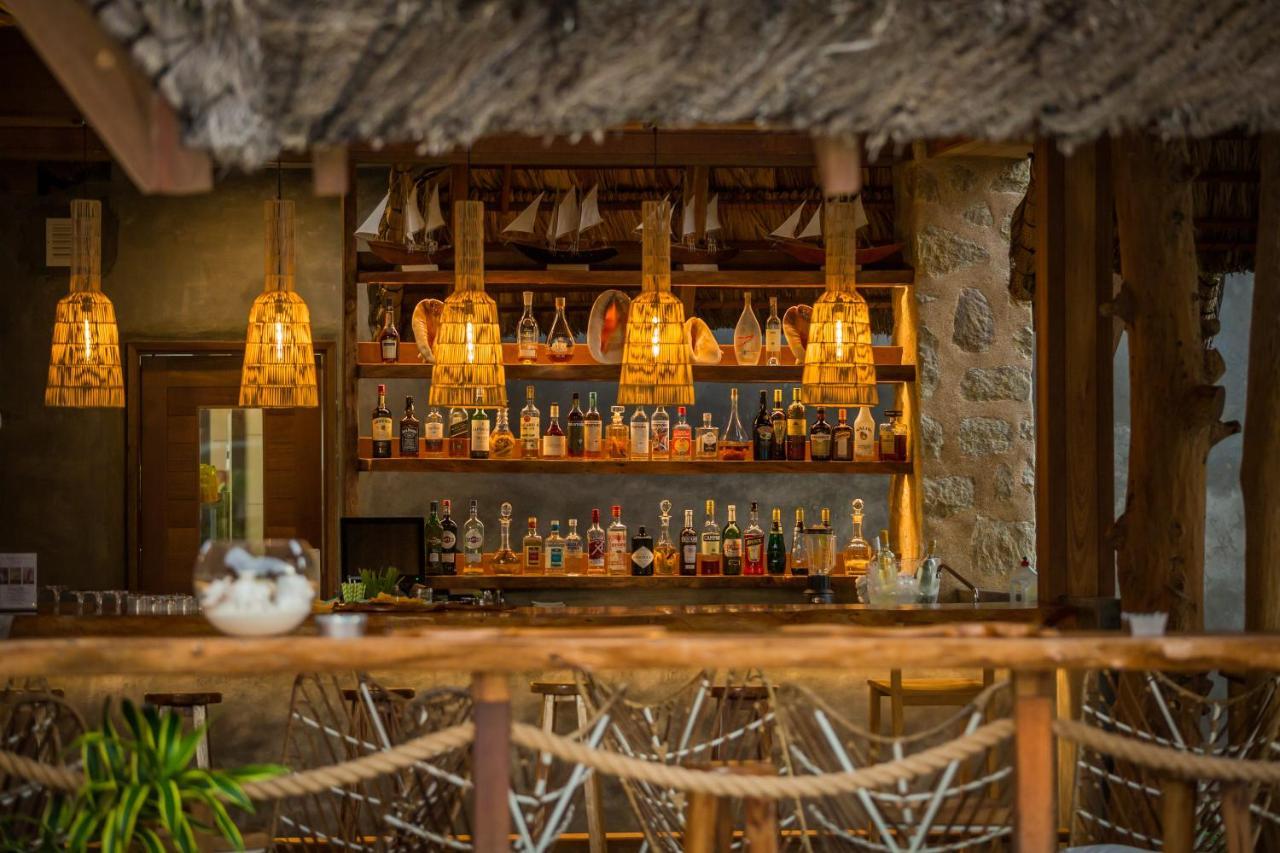 Les Lauriers Eco Hotel Anse Volbert Village 외부 사진